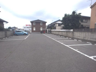 【駐車場】 | ハイツ クリノン