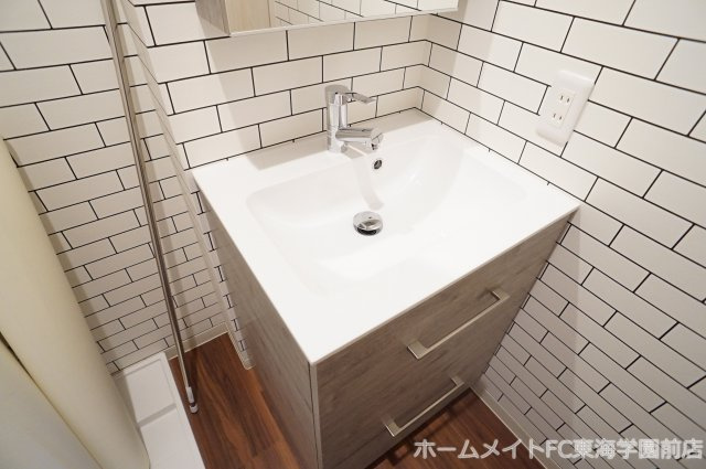 熊本市東区小山５丁目のアパートの洗面所