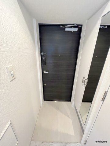 エスリードレジデンス大阪ウエストコート　仲介手数料無料の玄関