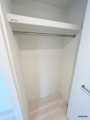 エスリードレジデンス大阪ウエストコート　仲介手数料無料の収納