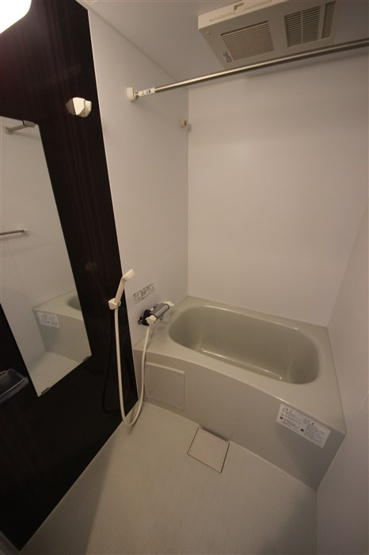 【浴室】 | クレビオス難波EAST