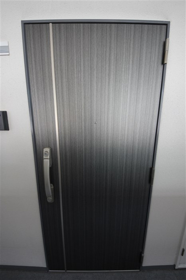 【玄関】 | クレビオス難波EAST