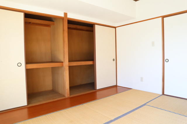 HIROハイツの収納