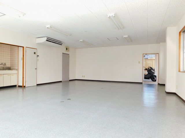 セブンヒルズの内装