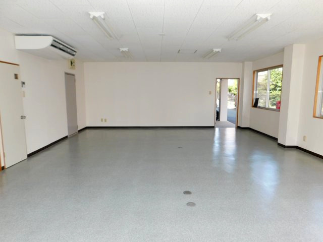 セブンヒルズの内装