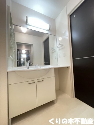 【洗面所】 | セジュール上ノ山Ⅱ | スペースが確保できる洗面所です