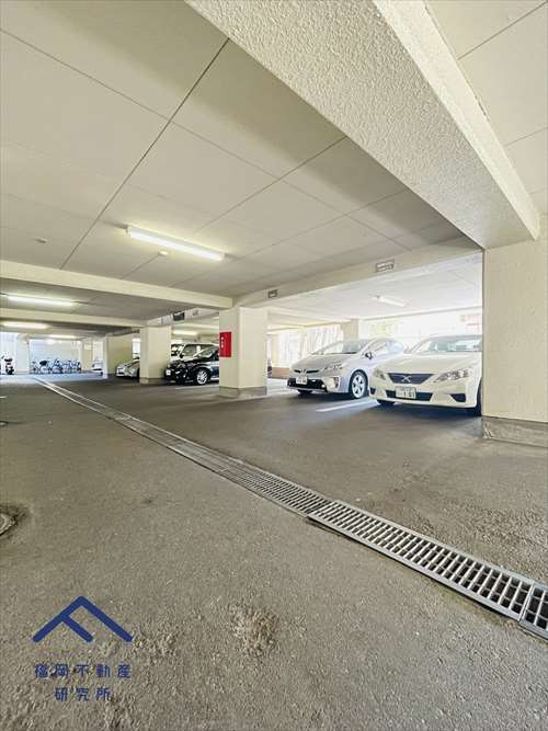 グリーンコープ室見川の駐車場