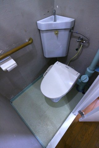 東垂水住宅7号棟のトイレ