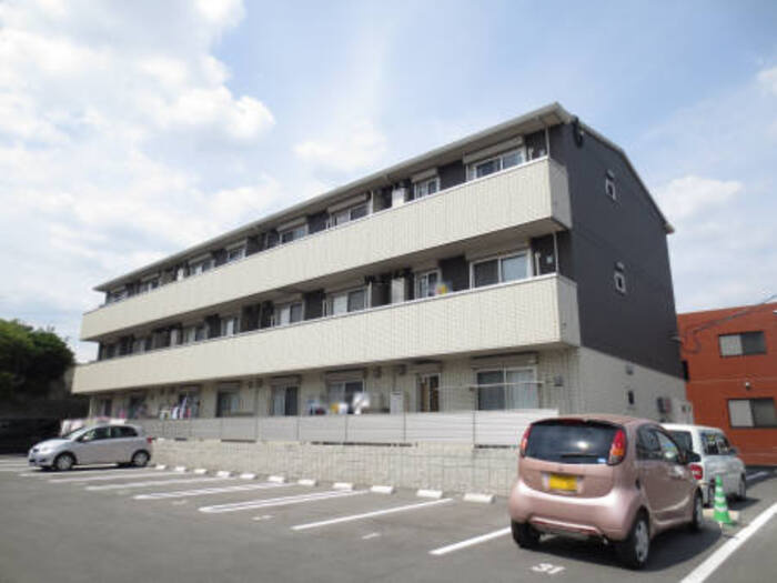 合志市須屋のアパート