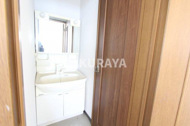 タウンコーポ商事テナントの洗面所