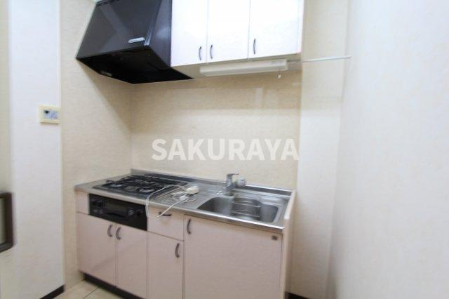 タウンコーポ商事テナントのキッチン