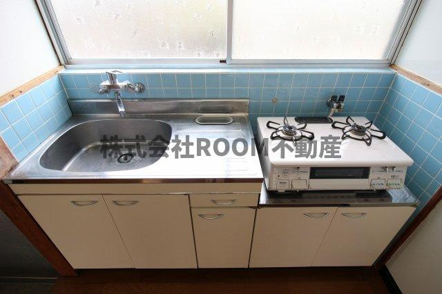 若葉町貸家（93-1）のキッチン|キッチンです