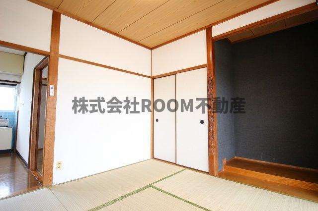 若葉町貸家（93-1）の和室|い草の香りが落ち着く素敵な和室です