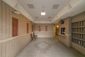 【エントランス】