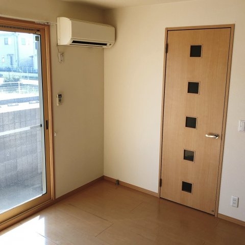 レジデンス城東の居間・リビング