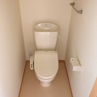 【トイレ】 | レジデンス城東 | 落ち着いたトイレです