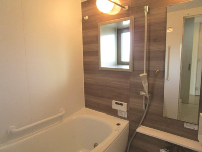 【浴室】 | ポレスター南川添 | 浴室乾燥機付き＆浴室窓