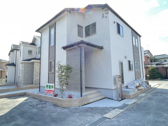 藤岡市上戸塚（全3棟）1号棟の外観|落ち着いた雰囲気の外観です
