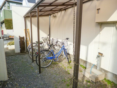 【その他共用部分】 | フラットクリーデンス | 駐輪場