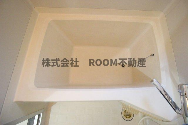 ポルトボヌール(PORTE-BONHEUR)の内装|おしゃれな内装です