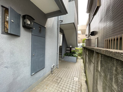 【エントランス】 | ジャスティー千駄木