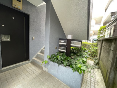 【エントランス】 | ジャスティー千駄木