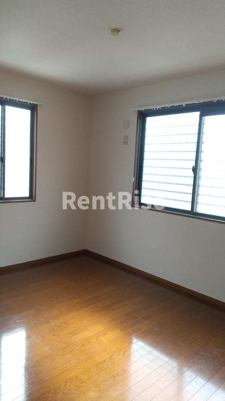 エレガンス シンワ Ａの居間・リビング