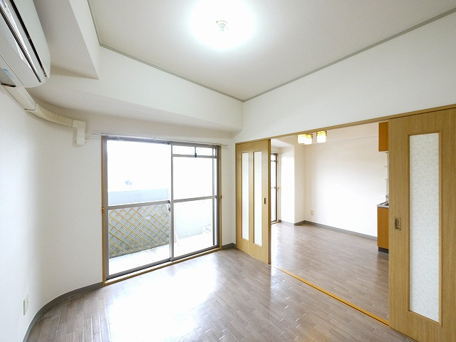RIVER　SIDE川端の内装|洋室です
