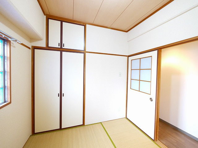 RIVER　SIDE川端の和室|明るい和室です