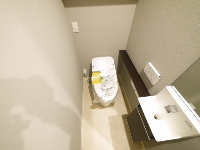 ＳｈａＭａｉｓｏｎ　Ｐｒｅｍｉｅｒ　ＣＹＰＲＥＳＳのトイレ|清潔感のあるトイレです