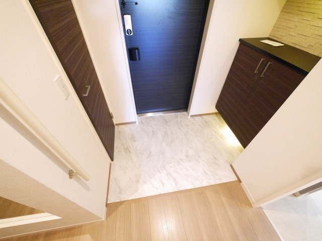 ＳｈａＭａｉｓｏｎ　Ｐｒｅｍｉｅｒ　ＣＹＰＲＥＳＳの玄関|きれいな玄関です