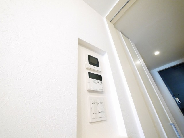 ＳｈａＭａｉｓｏｎ　Ｐｒｅｍｉｅｒ　ＣＹＰＲＥＳＳのセキュリティ|TV付きインターホンで安心。