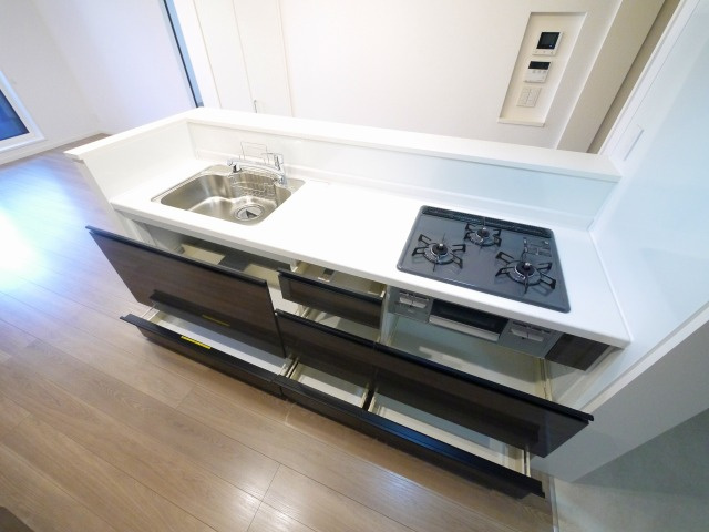 ＳｈａＭａｉｓｏｎ　Ｐｒｅｍｉｅｒ　ＣＹＰＲＥＳＳのキッチン|キッチンでお料理をお楽しみください