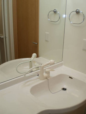 【独立洗面台】 | アルク | 忙しい朝に嬉しい洗髪洗面化粧台