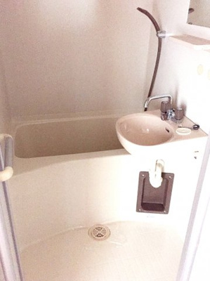 【浴室】 | ヴァインケラービル