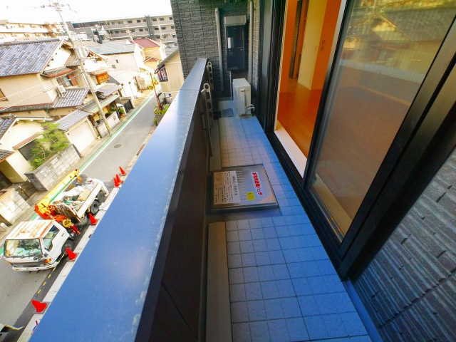 ＳｈａＭａｉｓｏｎ　Ｐｒｅｍｉｅｒ　ＣＹＰＲＥＳＳのバルコニー|陽当たり良好なバルコニーです