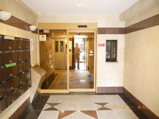 【その他共用部分】 | 一階にポスト設置で、郵便受取りも便利です。