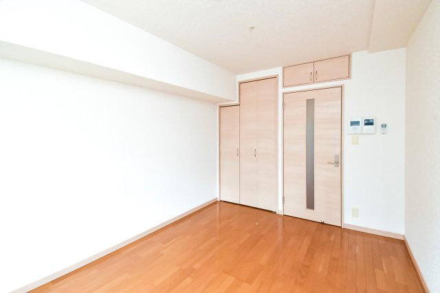 サヴォイザパームストリート　6階の居間・リビング|別号室のものです。現状優先になります。
仲介手数料50％OFF♪初期費用分割可能です！