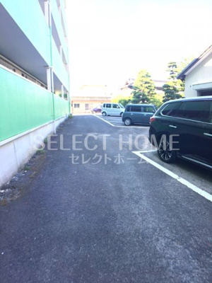 【駐車場】 | ハイツ沢田 | 駐車スペースもあります
