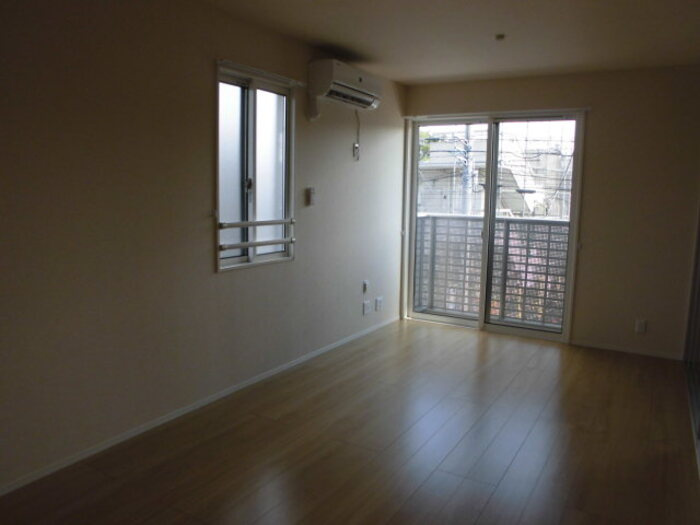 デューク 青葉の居間・リビング|ＬＤＫ１２．７帖