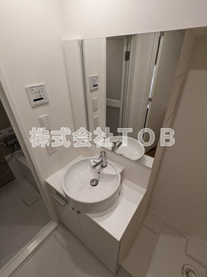 【独立洗面台】 | VERITAS EIFUKUCHO