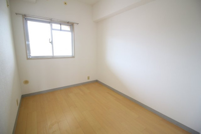 【洋室】 | サンタウン御屋敷弐番館