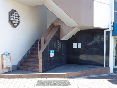 【エントランス】 | 築地口ビル