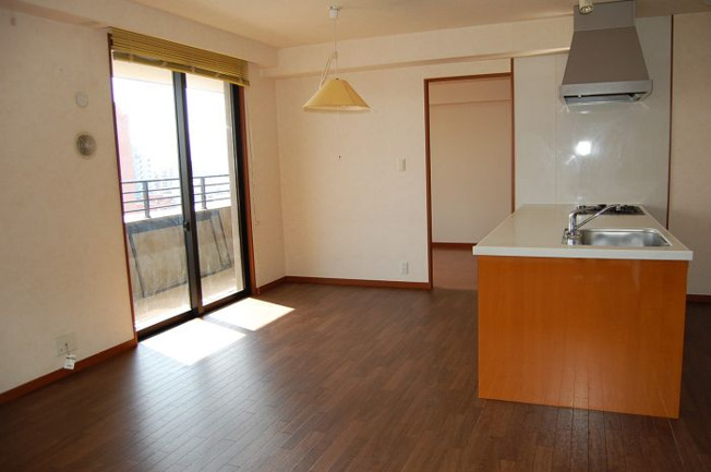 【居間・リビング】 | アメックス博多102プレミアム | おしゃれなリビングです