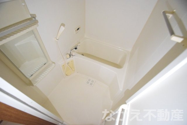 【浴室】 | 日々の疲れを癒すお風呂付です