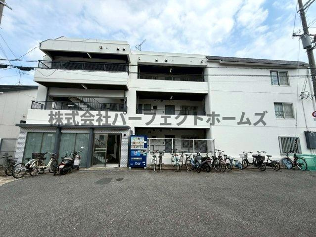寝屋川市成田西町の賃貸マンション