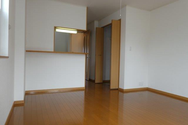 Ｓｕｎｎｙ　Ｃｏｒｐｏの寝室|洋室