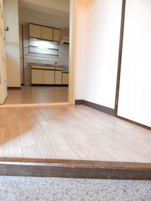 【玄関】 | ガーデンヒル平野