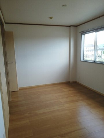 プレジデントハイツ近藤（Ａ）の寝室