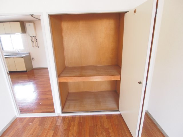 カーサ蟹原の収納